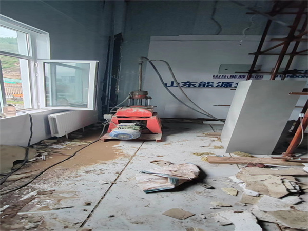 阳朔地基基础下沉墙体裂缝加固注浆顶升施工